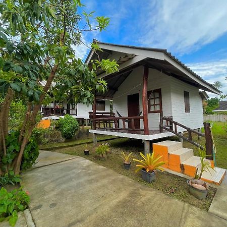 Pyramid Bangalow Ban Laem Sai Экстерьер фото